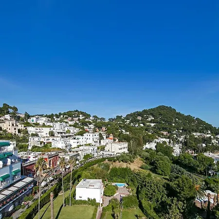 Syrene 4* Capri