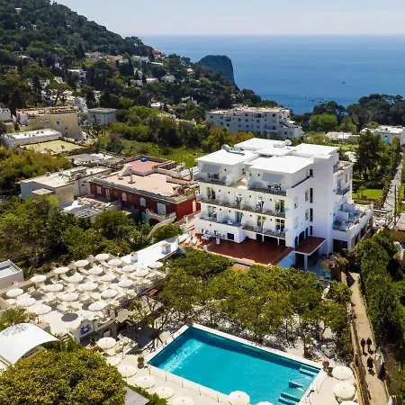 Syrene 4* Capri