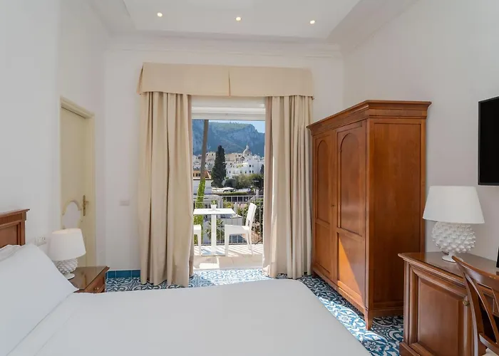 Hotel Syrene 4*