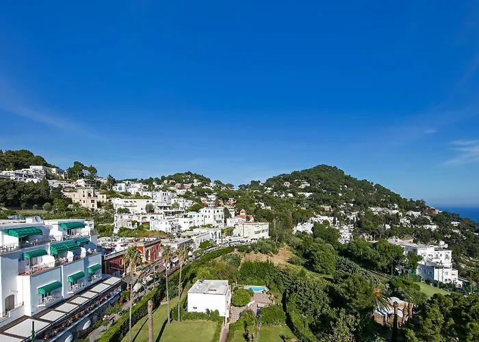 塞莱尼酒店 4* 卡普里