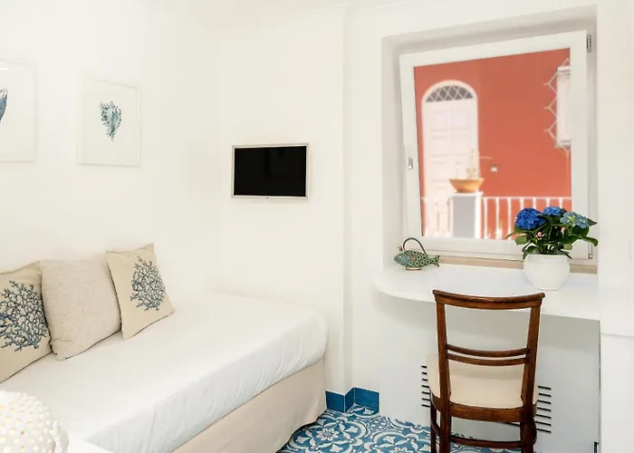 塞莱尼酒店 酒店 4*