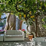 Syrene 4* Capri