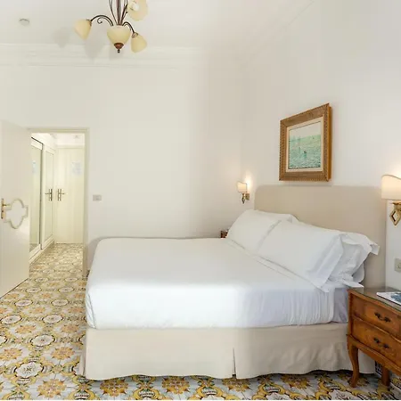 シレーネ ホテル 4*