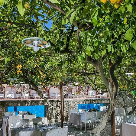 ホテル シレーネ カプリ